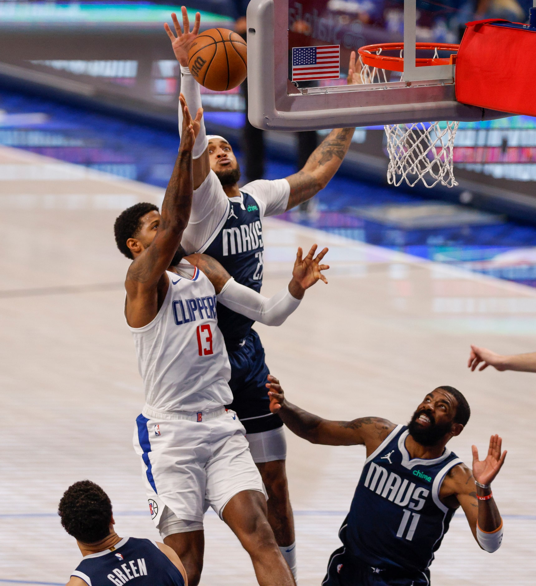 Dallas Mavericks center Daniel Gafford (21) tries to block a shot from LA Clippers forward...