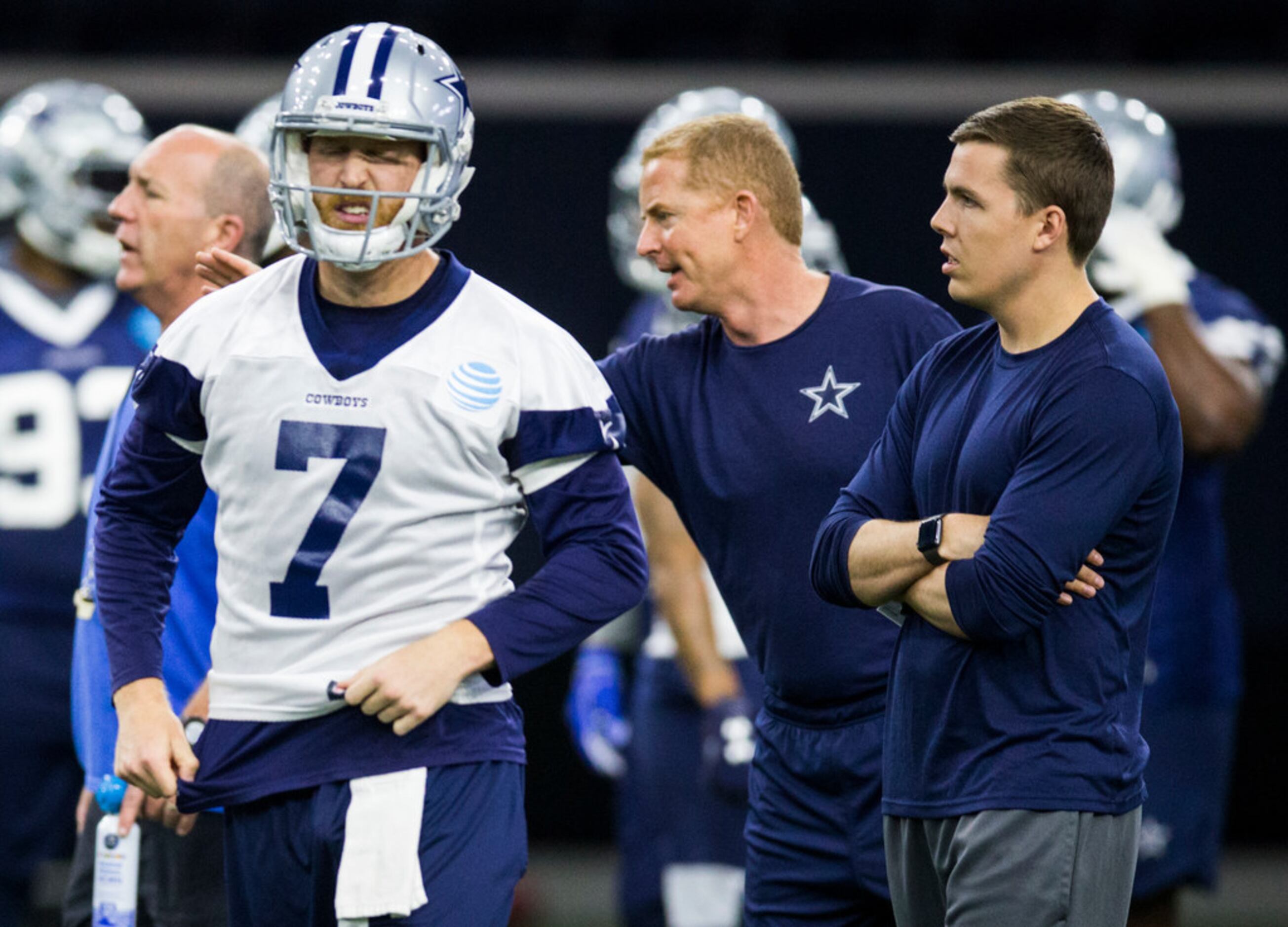 Rookie Dak Prescott looks like Cowboys' answer at backup QB