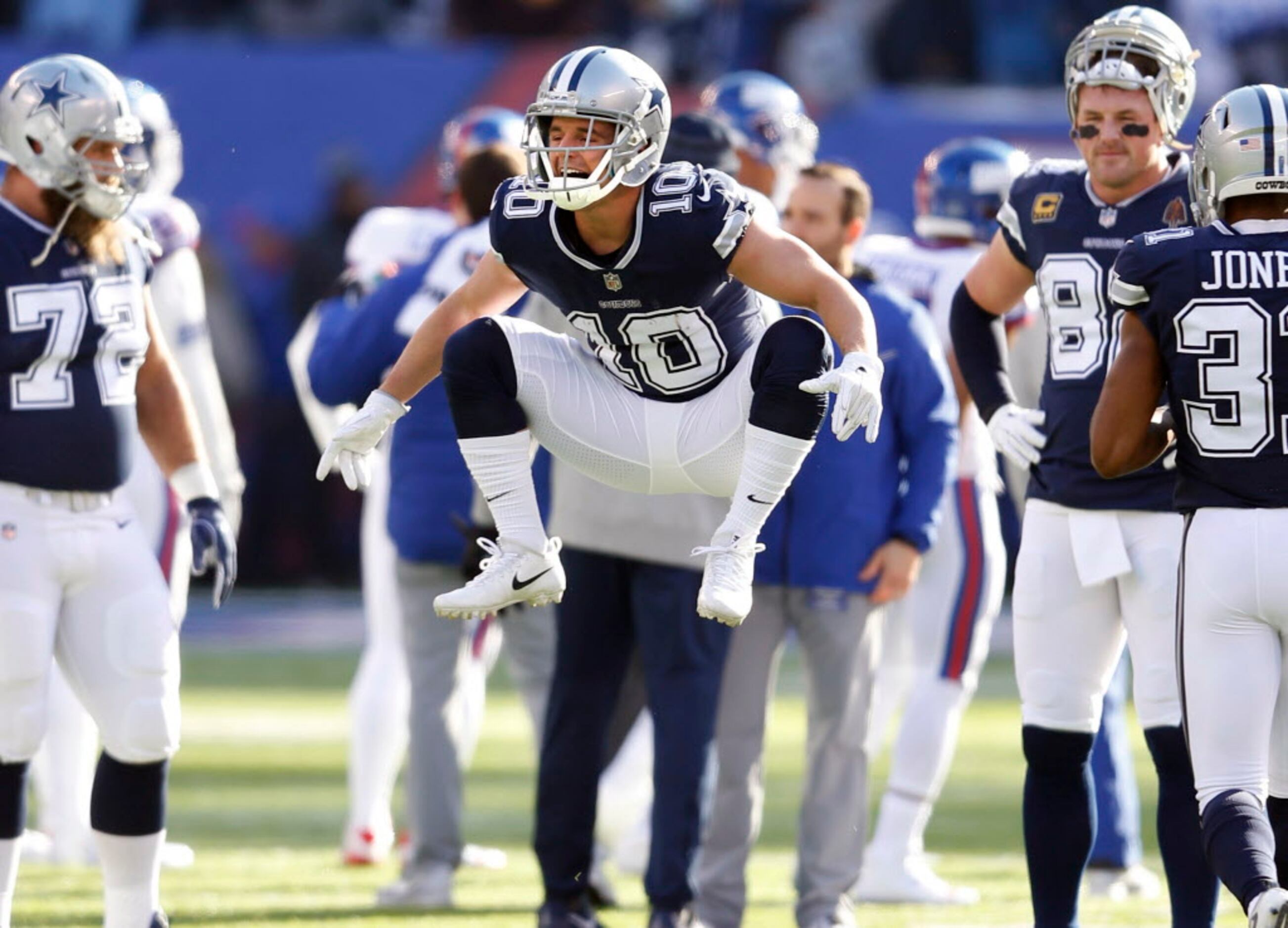 Giants to wear all white uniform at home against Cowboys