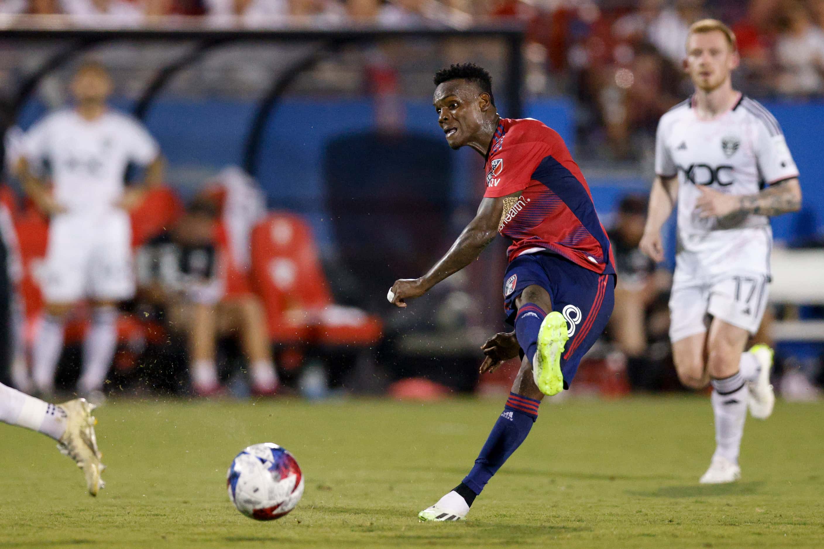 FC Dallas forward Jáder Obrian (8) passes the ball upfield during the second half of a...