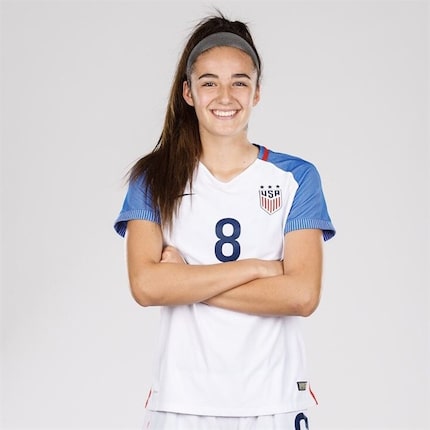 FC Dallas's Diana Ordoñez in her USA national team kit.