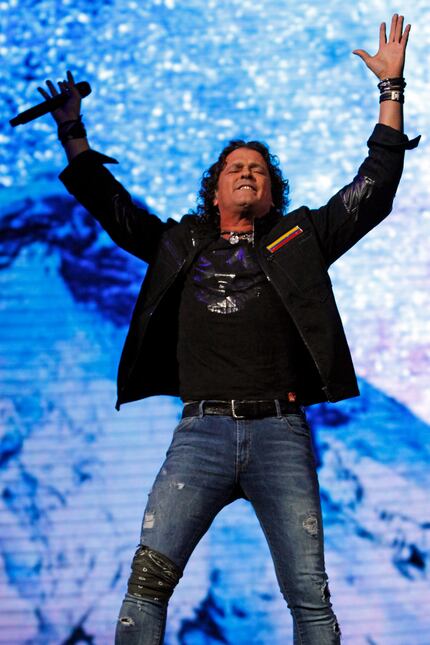 Carlos Vives  at American Airlines Center