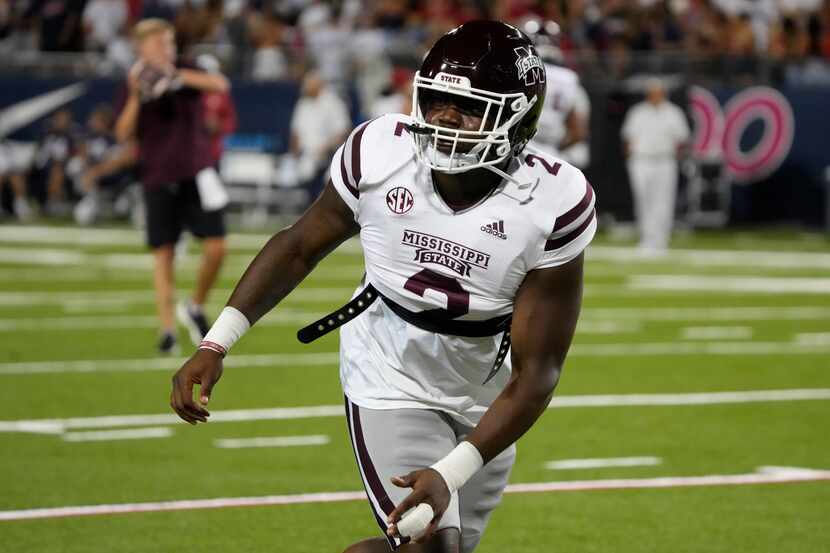 Mississippi State linebacker Tyrus Wheat (2) during an NCAA football game against Arizona on...