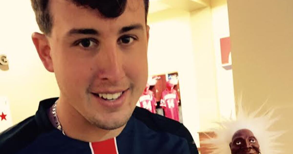 Derek Holland Channels 'Wild Thing' With New Haircut