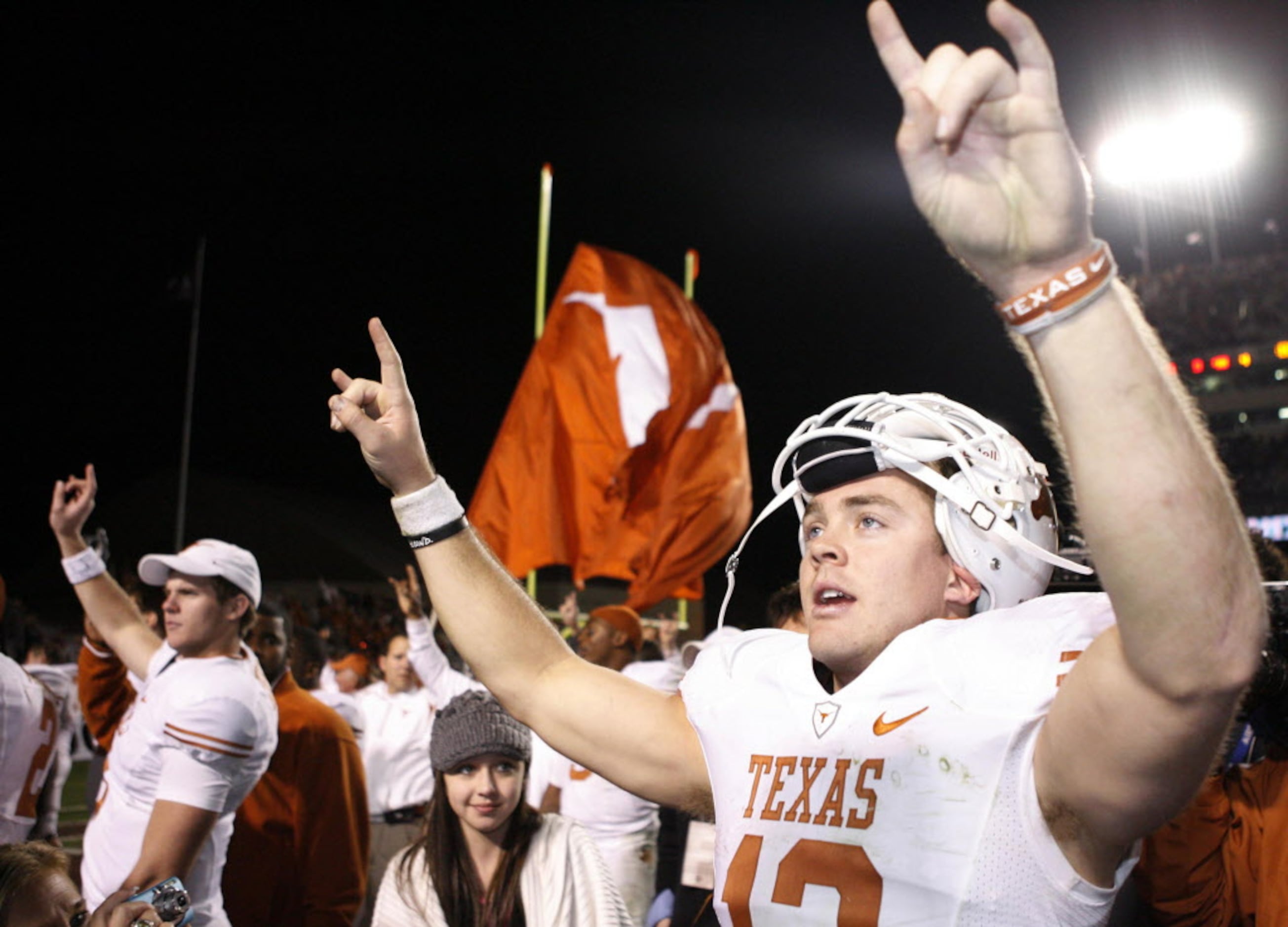 Colt McCoy writes letter to Texas, says he 'really believes' in Charlie  Strong