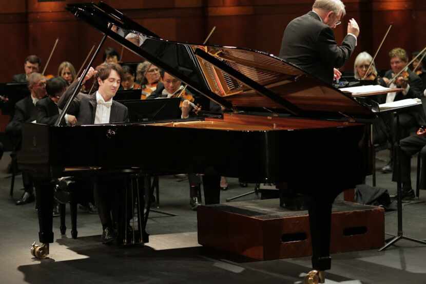 Pianist Leonardo Pierdomenico performed with conductor Nicholas McGegan and the Fort Worth...