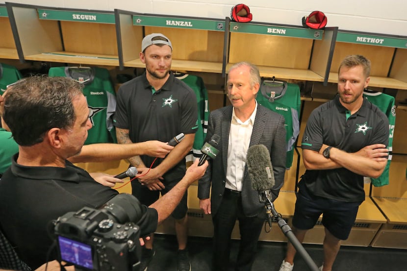 New Dallas Stars forward Martin Hanzal, left, and defenseman Marc Methot talk with the...