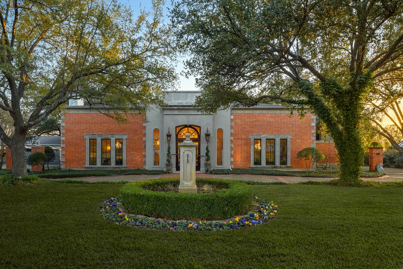 Take a look at the house at 5130 Radbrook Place in Dallas, TX.