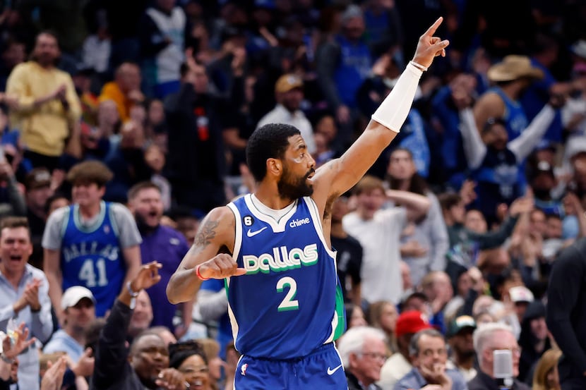 Kyrie Irving reportedly agrees to stay with Mavericks on a $126