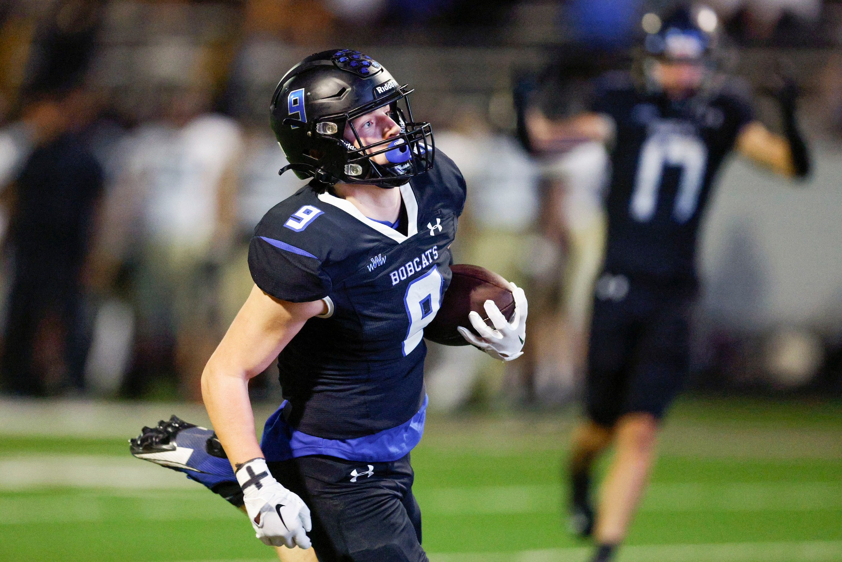 Trophy Club Byron Nelson wide receiver Pierce Dahlin (9) strides into the end zone for a...