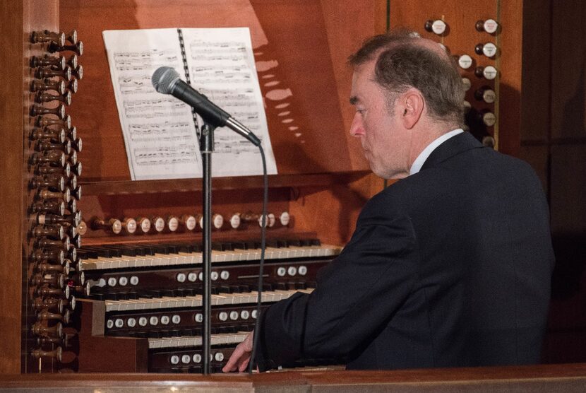 British organist Thomas Trotter performed Bach's Third Trio Sonata in D minor (BMV 527) at...