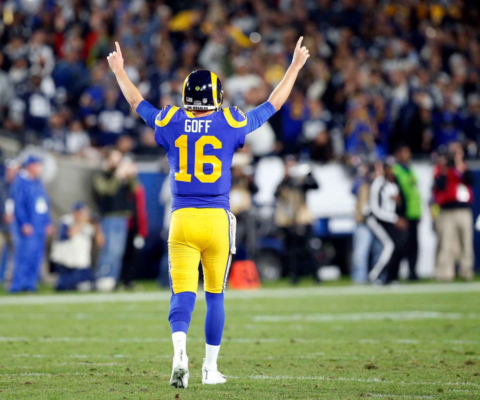 NFL Playoffs: Rams defeat Cowboys 30-22 - Los Angeles Times