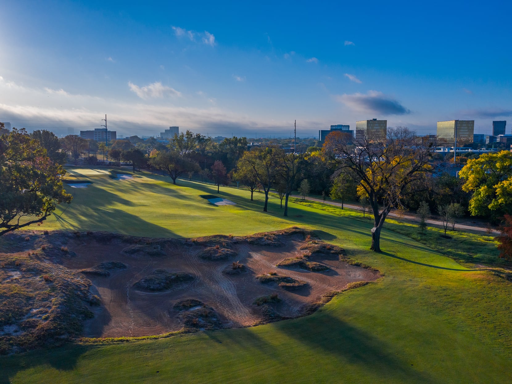 George Kittle built a golf course in his back yard one day after