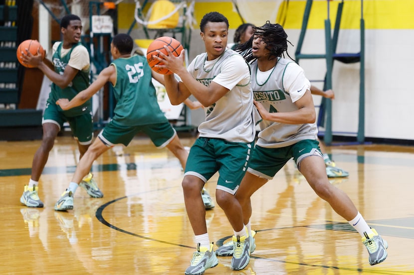 DeSoto High School boys basketball practice in DeSoto on Tuesday, Mar. 7, 2023.