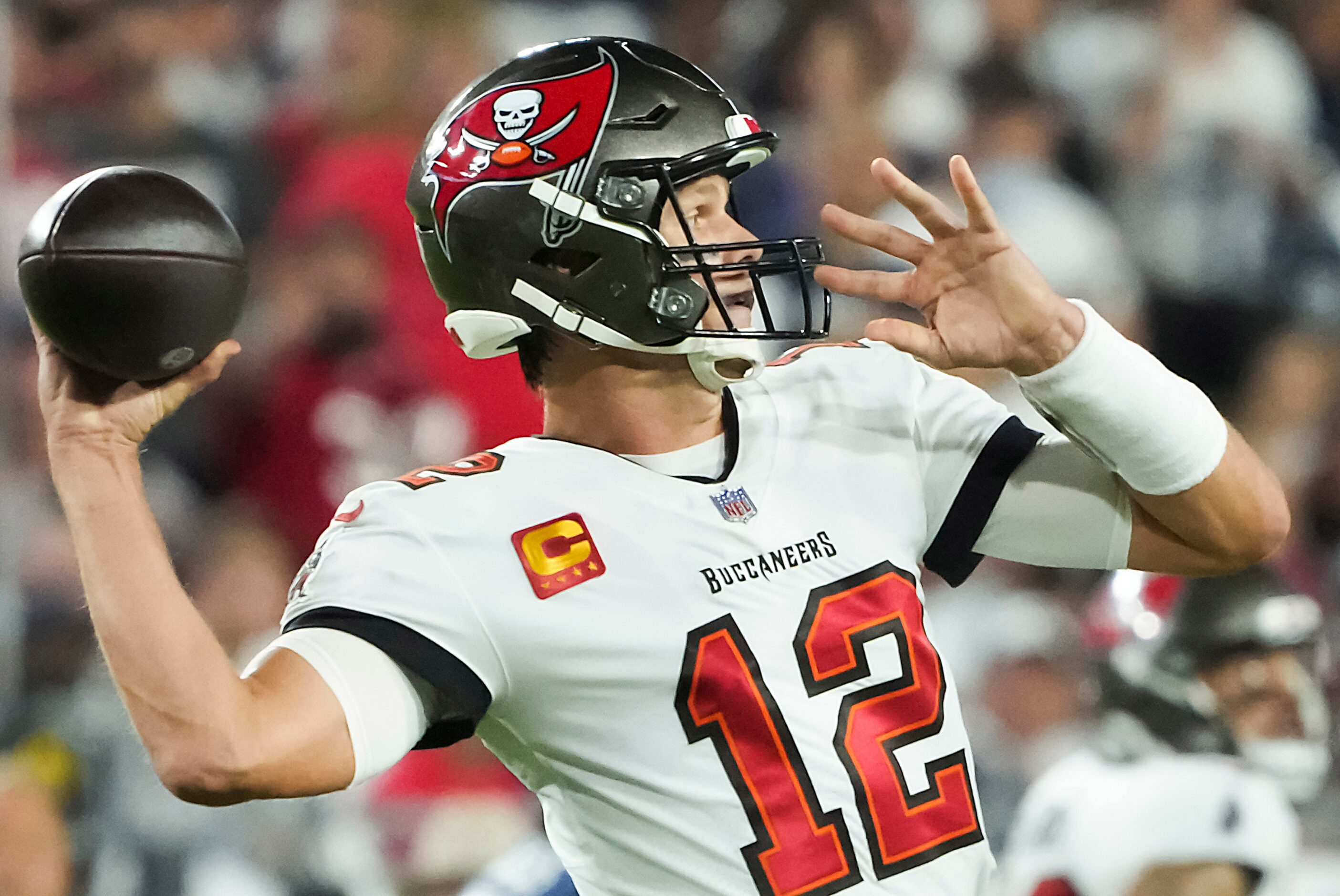 Tampa Bay Buccaneers quarterback Tom Brady (12) throws a pass during the first half of an...