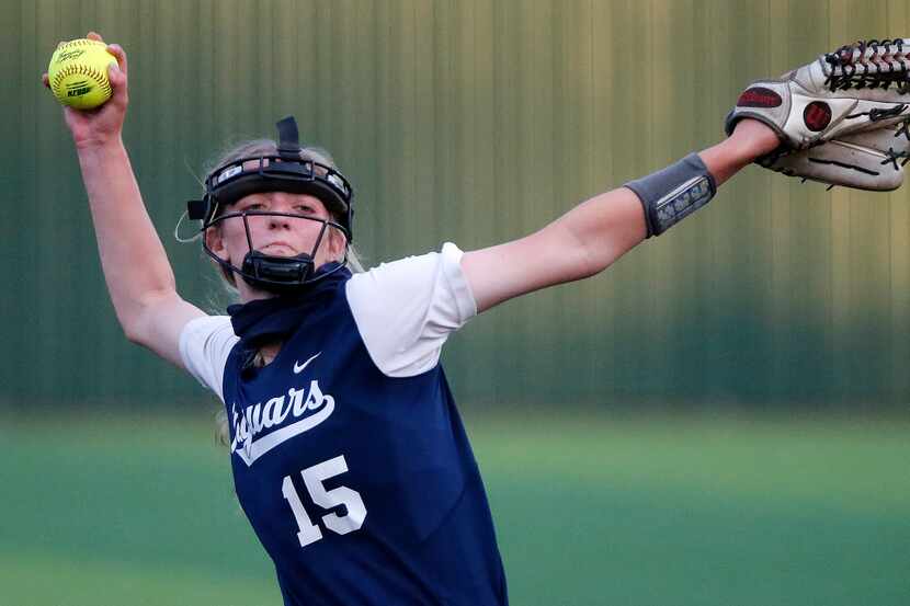 Flower Mound pitcher Landrie Harris (15) throws a pitch in the second inning as Southlake...