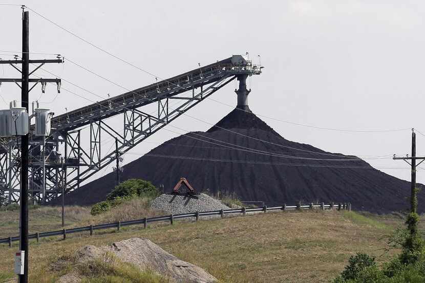 
A Luminant coal mine in Tatum, Texas, in 2013. 
