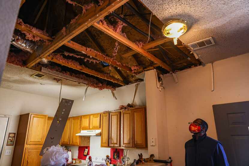 Con el paso de una tormenta invernal, es probable que algunas viviendas sufran daños debido...