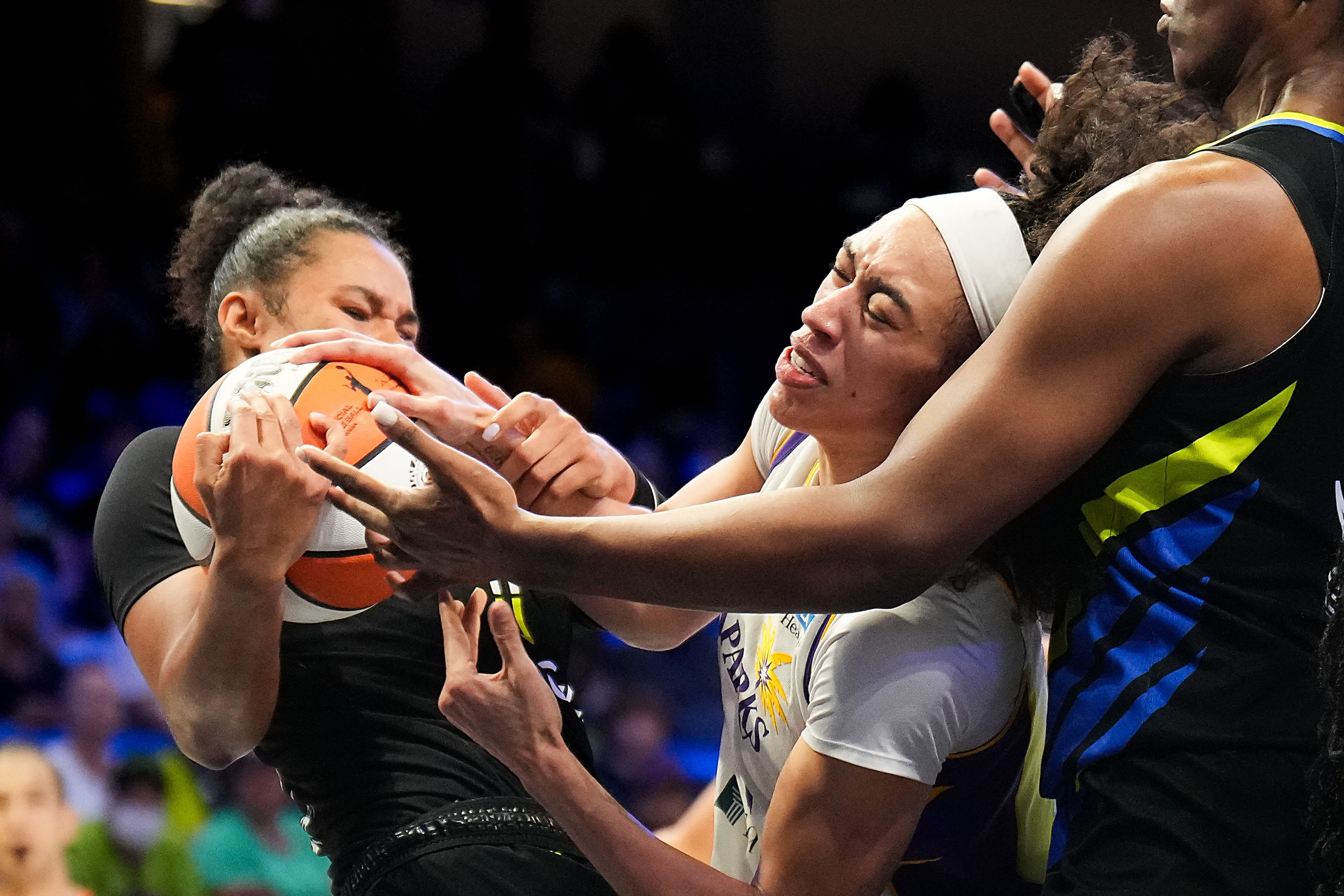 Dallas Wings forward Satou Sabally (0) steals the ball from Los Angeles Sparks forward...