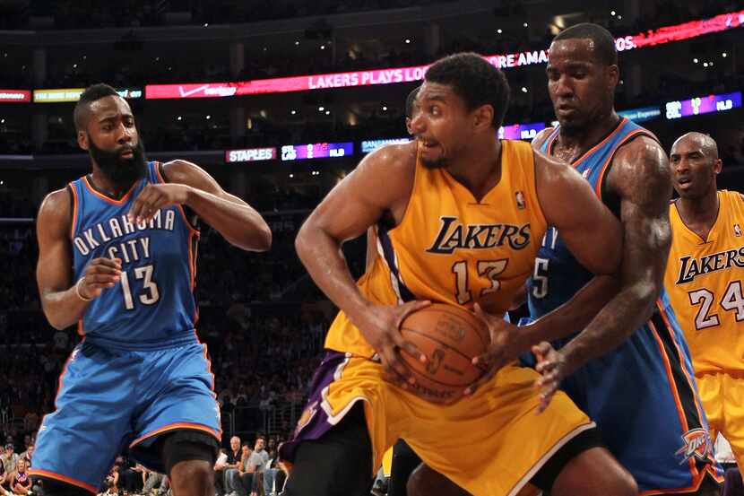 FIVE REASONS WHY THE MAVERICKS SHOULD NOT SIGN ANDREW BYNUM/ It's no secret that the Dallas...