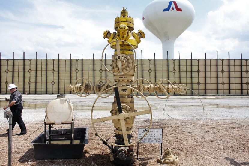 A 2011 shot of an XTO natural gas facility in Arlington.