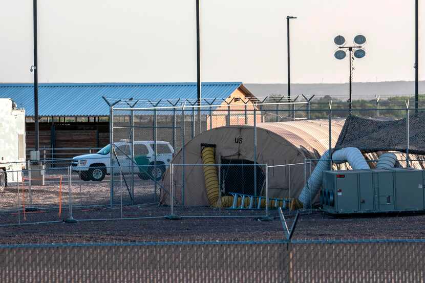 Este es el campamento para la detención de menores inmigrantes en Clint, Texas.(GETTY IMAGES)
