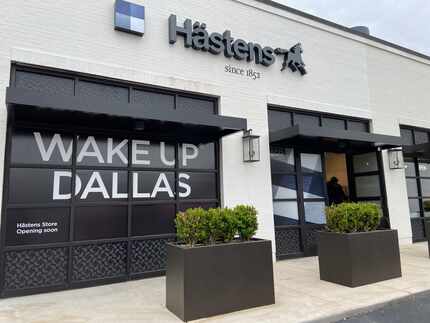 Hastens luxury mattress store under construction at 4433 McKinney Avenue in Dallas.