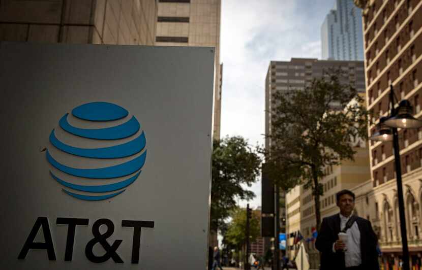AT&T's downtown headquarters  (G.J. McCarthy/The Dallas Morning News)