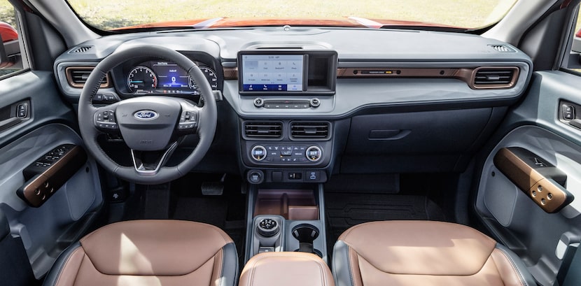 An interior view of the 2022 Ford Maverick 2L-EcoBoost AWD Lariat.