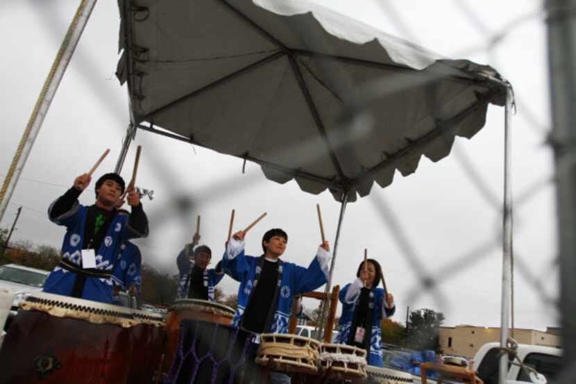 Kiyari Taiko Drum Band provides a drum filled soundtrack for runners at the start of the...