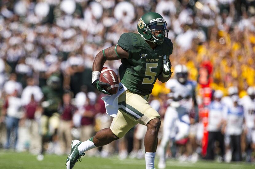 Baylor Bears wide receiver Antwan Goodley (5) runs for a touchdown against the Louisiana...