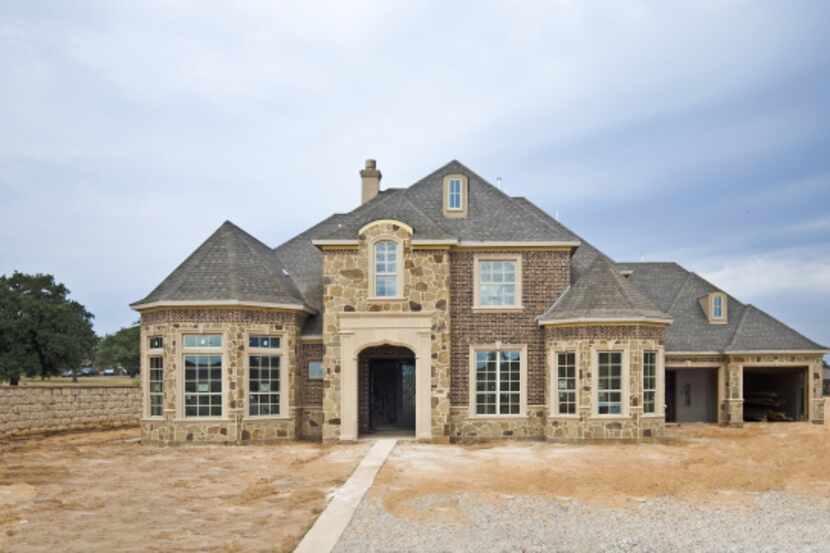 Standard Pacific Homes is building new houses in the Shady Oaks community in Southlake.