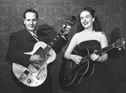A 1951 file photo of Les Paul and his wife, Mary Ford.
