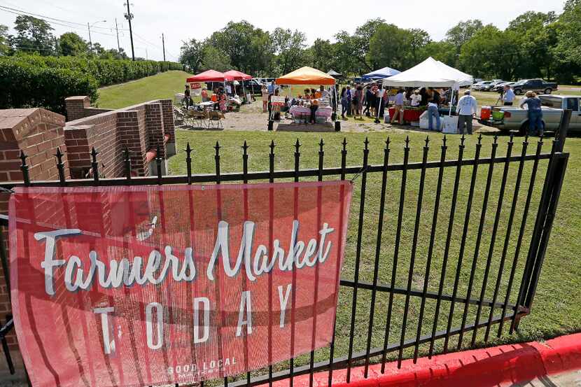 Good Local Markets runs a farmers market at Paul Quinn College in Dallas.