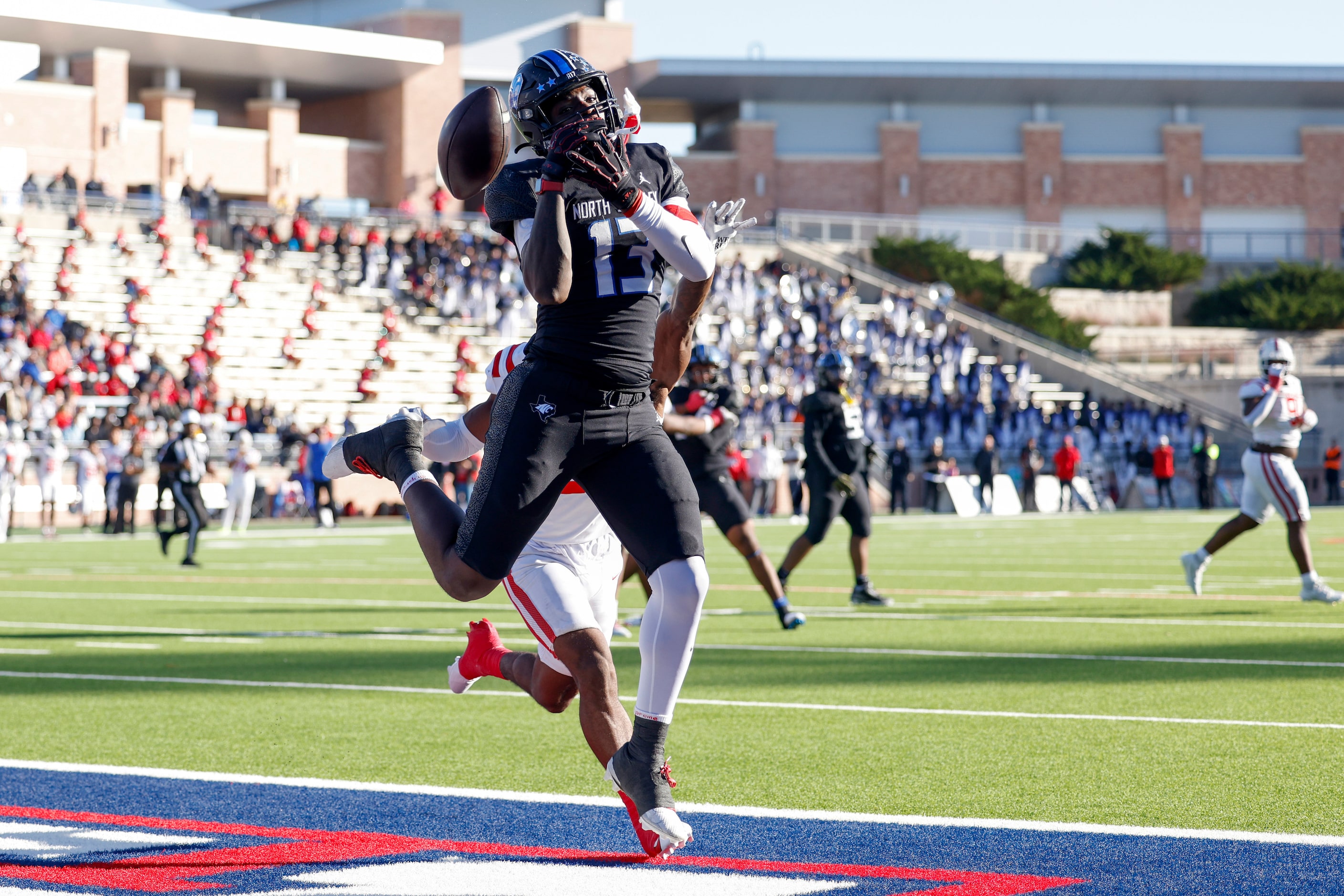 North Crowley tight end Jeramie Cooper (13) drops a pass on a two-point conversion attempt...