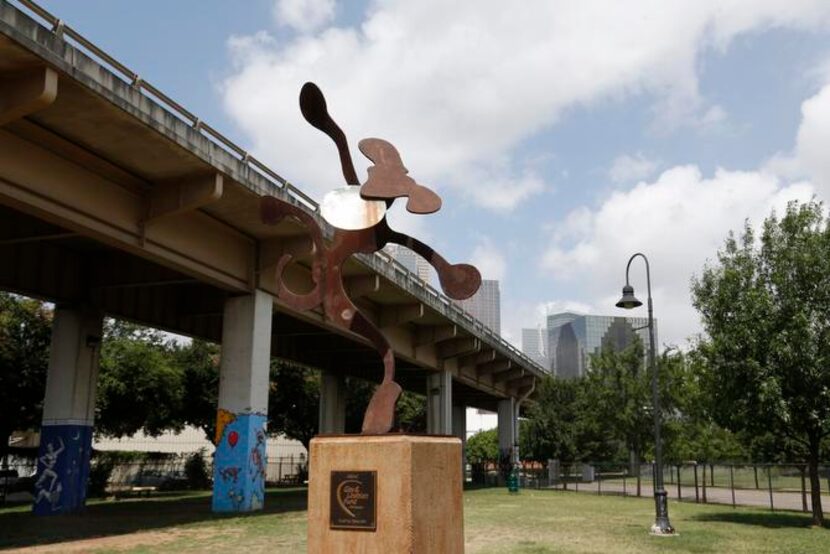 
The dog park is situated under Central Expressway near the eastern edge of downtown.
