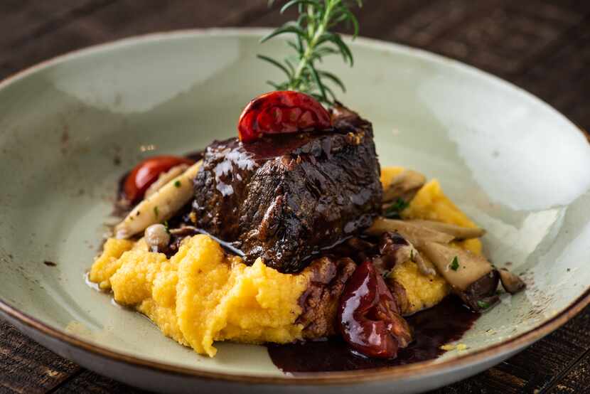 Crú Food and Wine Bar will serve a three-course Christmas Eve meal at its four D-FW...