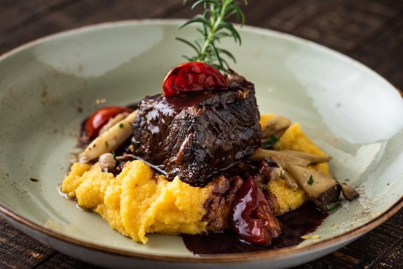 Crú Food and Wine Bar will serve a three-course Christmas Eve meal at its four D-FW...