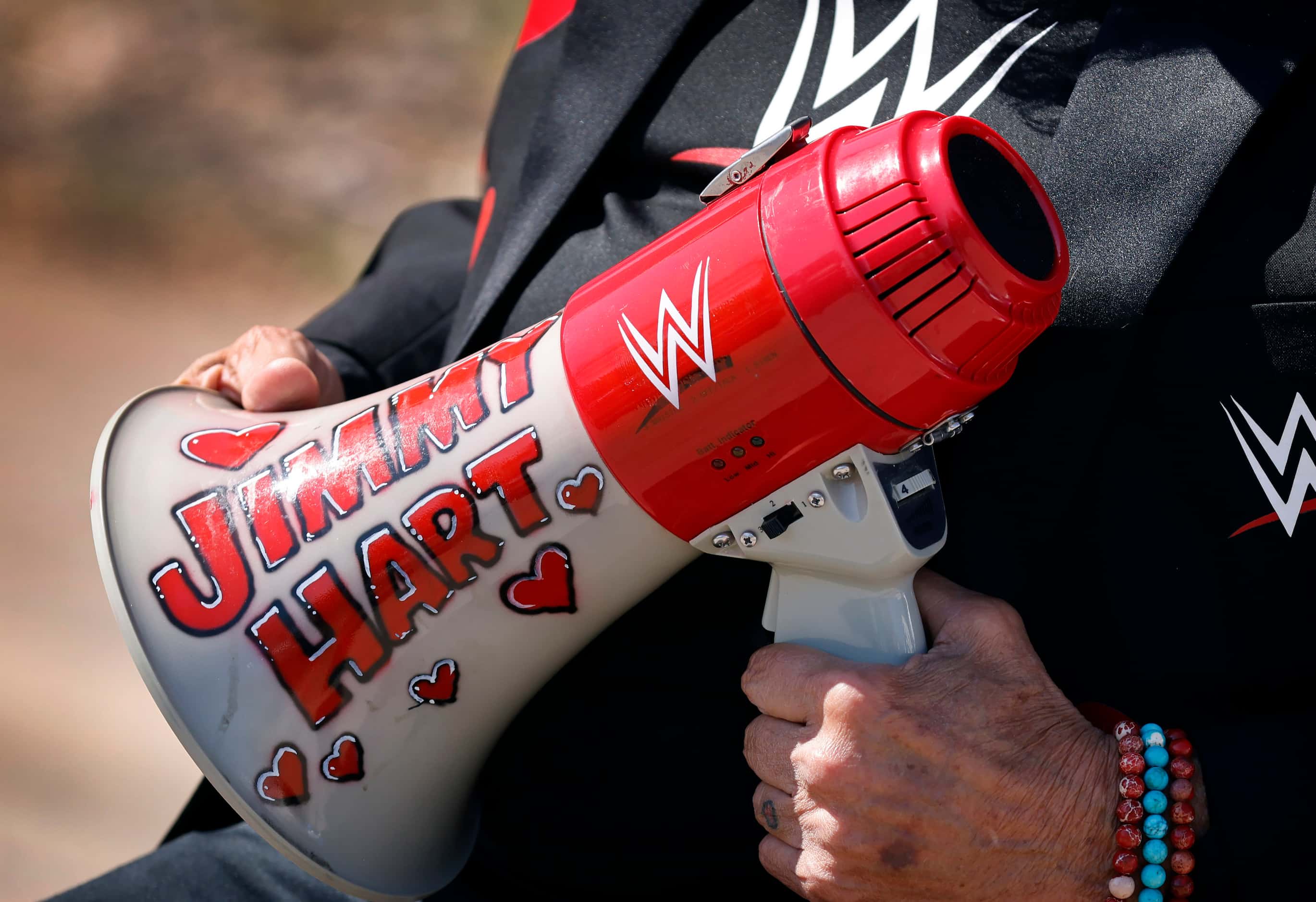 WWE Hall of Famer Jimmy Hart brought his megaphone to the WrestleMania mural unveiling in...