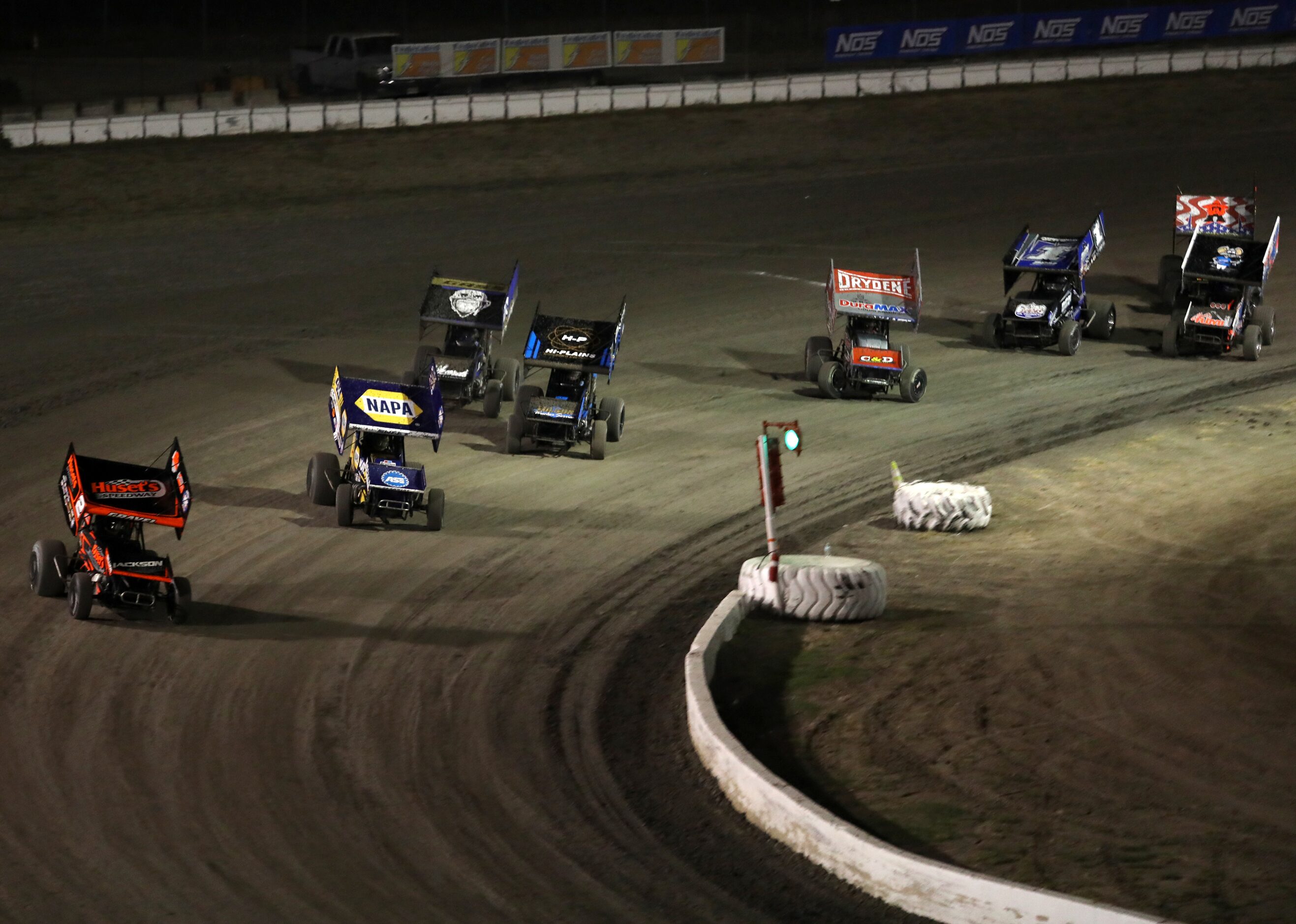 Sprint cars race at Devil's Bowl Speedway in Mesquite. (Jason Janik/Special Contributor)