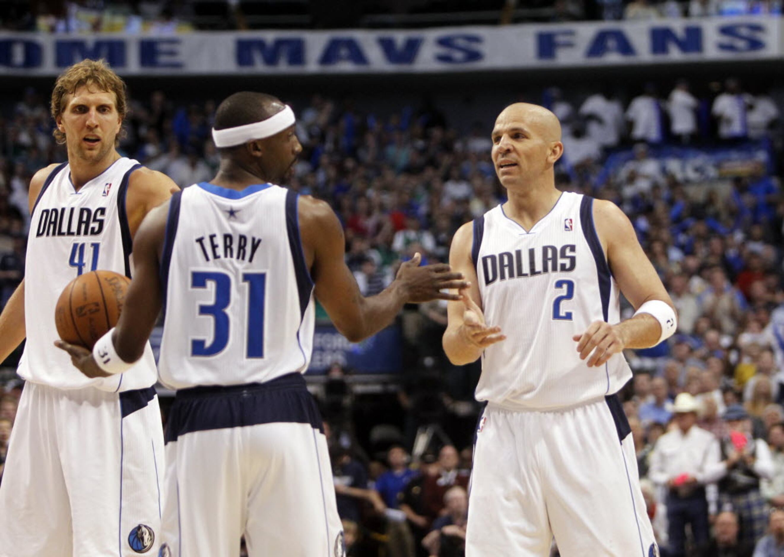 2011 NBA Playoffs: Jason Terry's tattoo of trophy sent message to