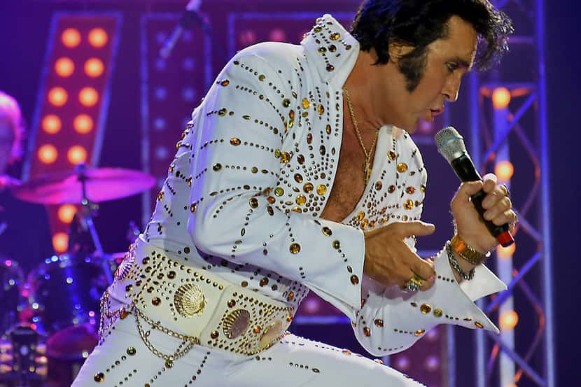 Elvis tribute artist Kraig Parker. 

Courtest Kraig Parker, via his publicity photo dropbox....