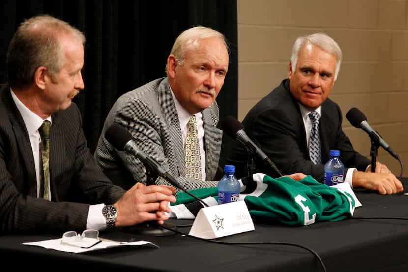 Dallas Stars General Manager Jim Nill, left, and Dallas Stars owner Jim Lites, right,...