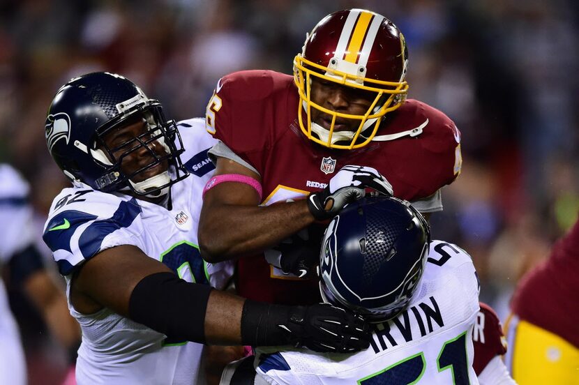 LANDOVER, MD - OCTOBER 06:  Running back Alfred Morris #46 of the Washington Redskins is...