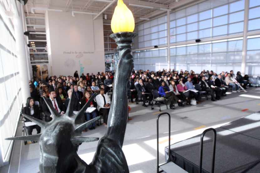 Proyecto Inmigrante organiza este sábado un taller de ciudadanía en Grand Prairie.