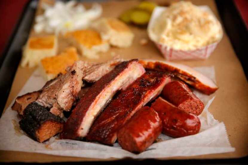 
The Texas BBQ Posse recently headed south of D-FW for a delicious tour of several barbecue...