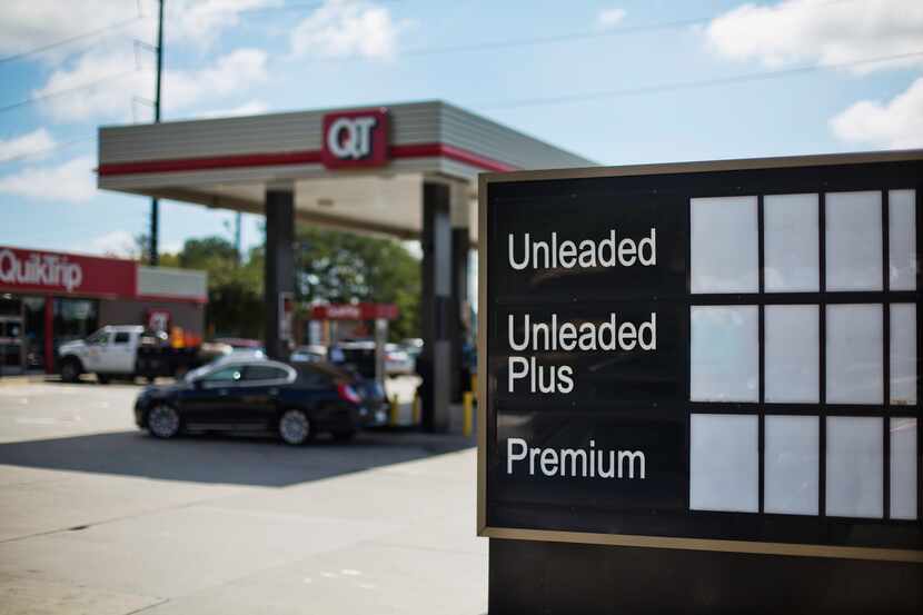 A blank gas price sign reflected a fuel outage this week at a station in Smyrna, Ga.