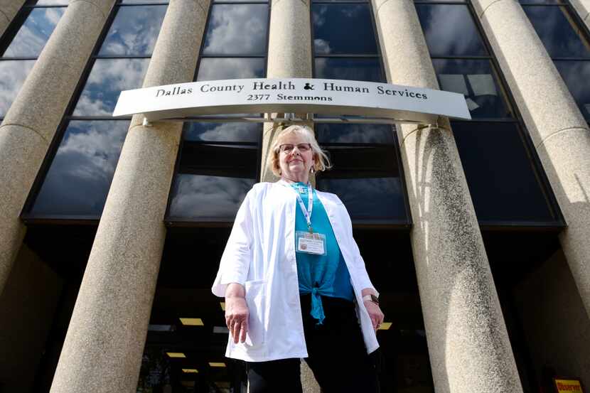 Vikki Yeatts, una enfermera de salud pública, es una de las rastreadoras de contactos del...