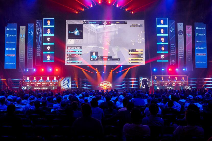  Fans watched the CORSAIR DreamHack Masters semifinals between FURIA and Team Liquid at Kay...