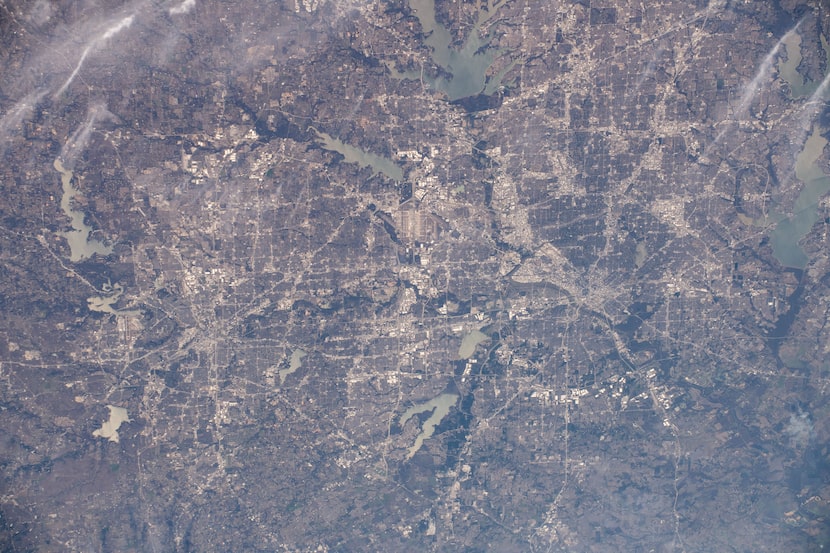 iss061e067843 (Dec. 6, 2019) --- The Dallas-Fort Worth, Texas metropolitan area is pictured...